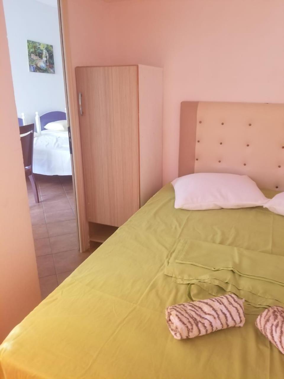 In Apartament *